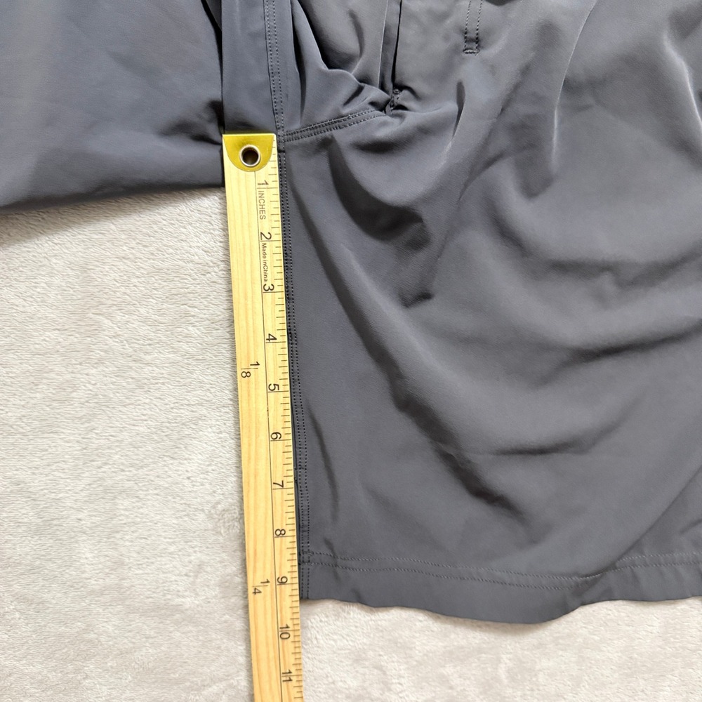 Lululemon Swim Commission Shorts Men 34 9" Gray Performance Hybrid Beach EUC - Picture 8 of 12